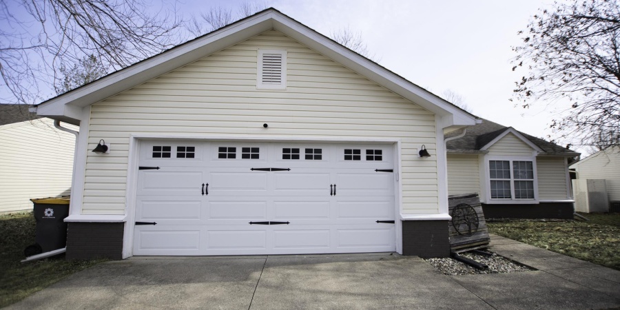 2709 S Pine Meadows Drive, Bloomington, Indiana 47403,MLS,202603019