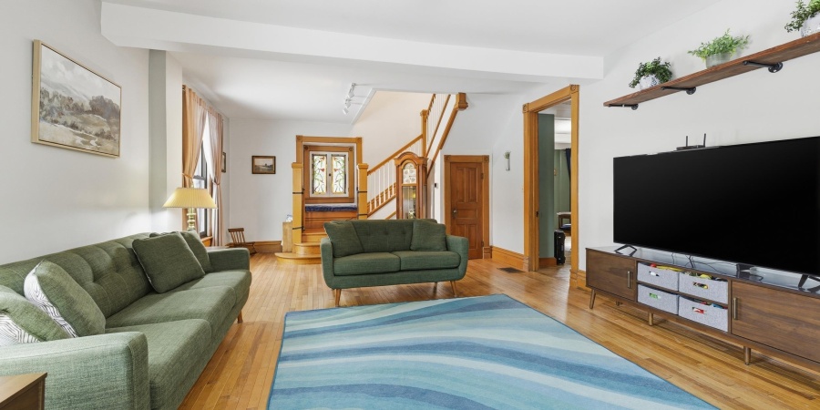 1202 E Maxwell Lane, Bloomington, Indiana 47401,MLS,202603057