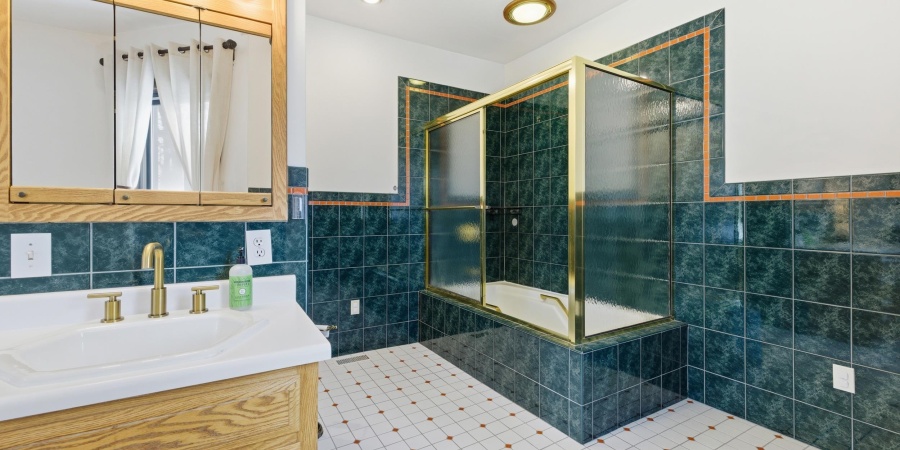 1202 E Maxwell Lane, Bloomington, Indiana 47401,MLS,202603057