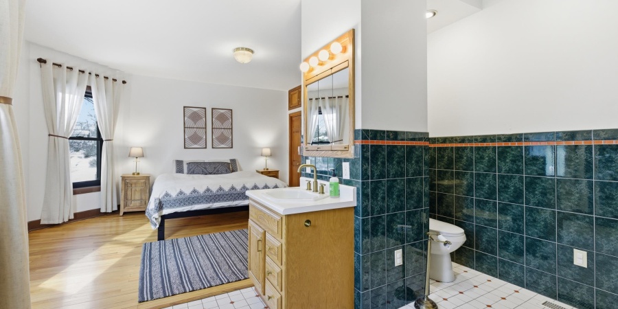 1202 E Maxwell Lane, Bloomington, Indiana 47401,MLS,202603057