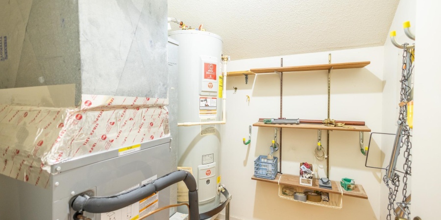 9451 S Pointe Lasalles Drive, Bloomington, Indiana 47401,MLS,202603078