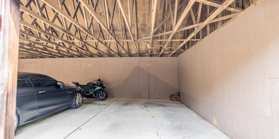 9451 S Pointe Lasalles Drive, Bloomington, Indiana 47401,MLS,202603078