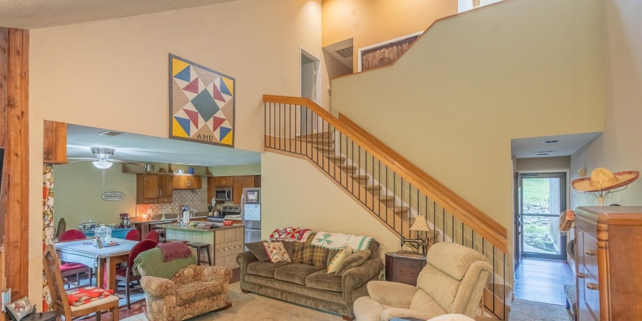 9451 S Pointe Lasalles Drive, Bloomington, Indiana 47401,MLS,202603078