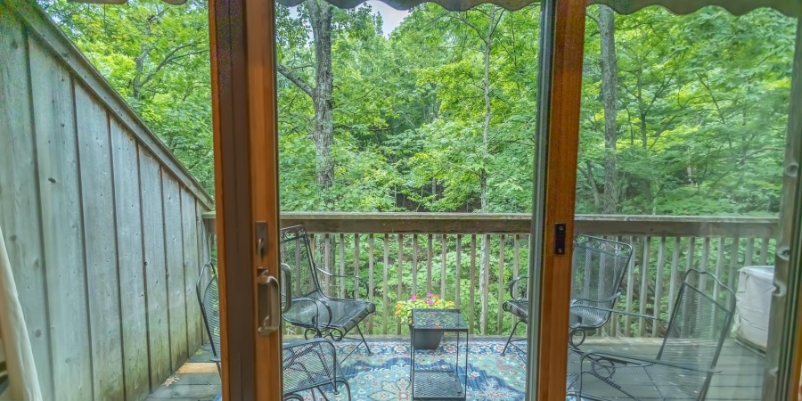 9451 S Pointe Lasalles Drive, Bloomington, Indiana 47401,MLS,202603078