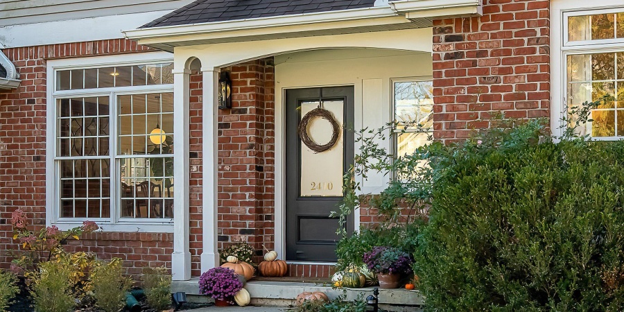 2410 E Cedarwood Court, Bloomington, Indiana 47401,MLS,202603090