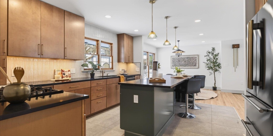 301 E Glendora Drive, Bloomington, Indiana 47408-1133,MLS,202603129