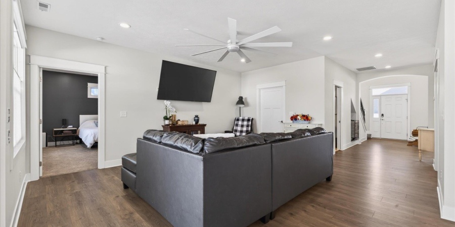 4285 N Hull Drive, Bloomington, Indiana 47404,MLS,202603153