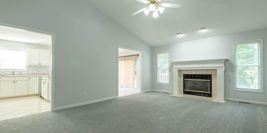 4514 E Compton Boulevard, Bloomington, Indiana 47401,MLS,202530246