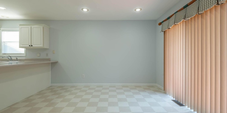 4514 E Compton Boulevard, Bloomington, Indiana 47401,MLS,202530246