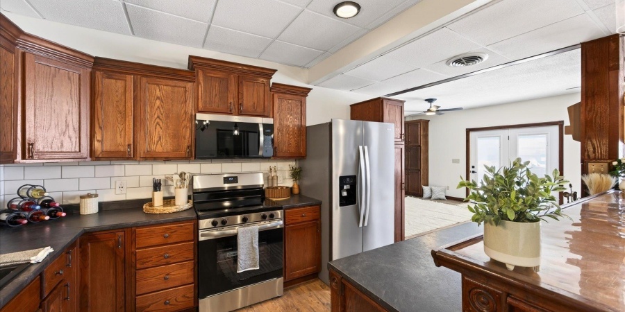 1217 W Woodhill Drive, Bloomington, Indiana 47403,MLS,202603202