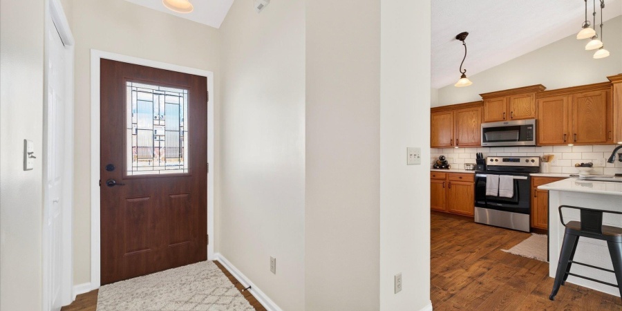 1217 W Woodhill Drive, Bloomington, Indiana 47403,MLS,202603202