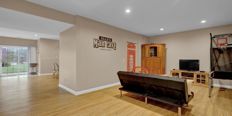 4421 S Derby Drive, Bloomington, Indiana 47401,MLS,202603218