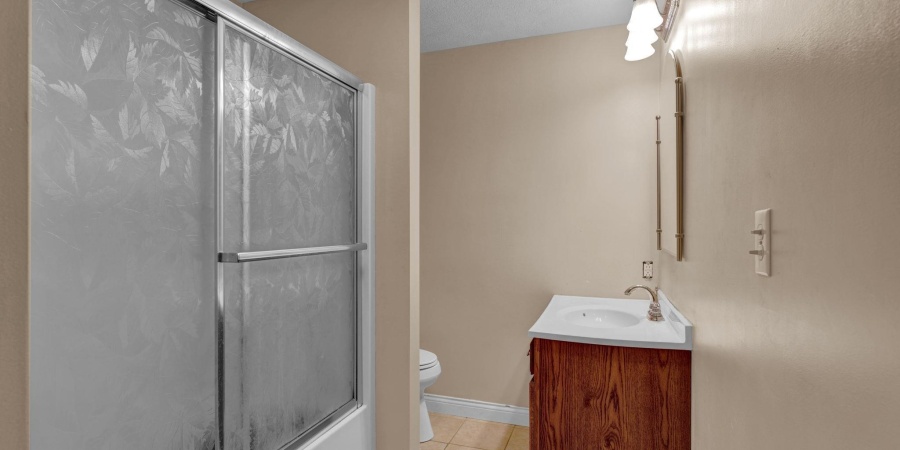 4421 S Derby Drive, Bloomington, Indiana 47401,MLS,202603218