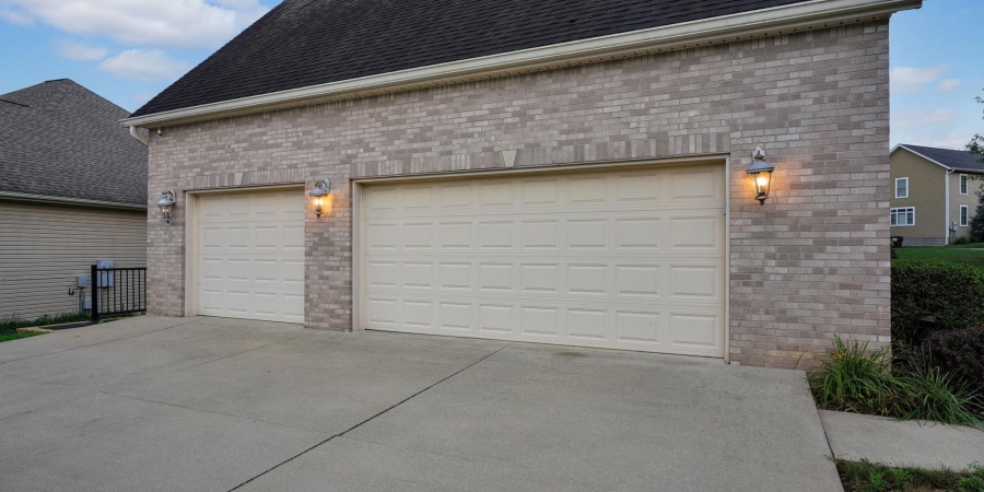 4421 S Derby Drive, Bloomington, Indiana 47401,MLS,202603218