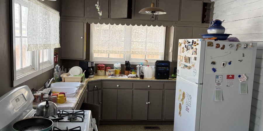 1523 4th Street, Bedford, Indiana 47421,MLS,202603219