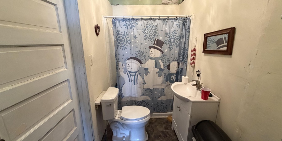 1523 4th Street, Bedford, Indiana 47421,MLS,202603219