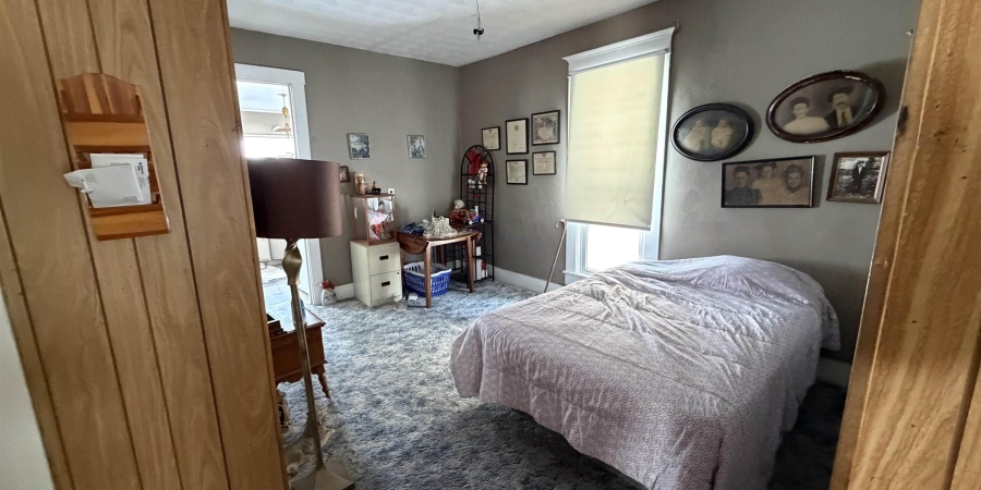 1523 4th Street, Bedford, Indiana 47421,MLS,202603219