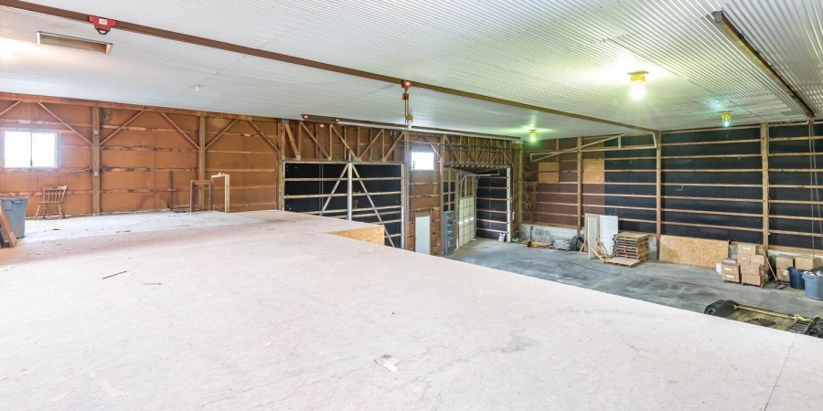 8300 N Wayport Road, Bloomington, Indiana 47408,MLS,202603304