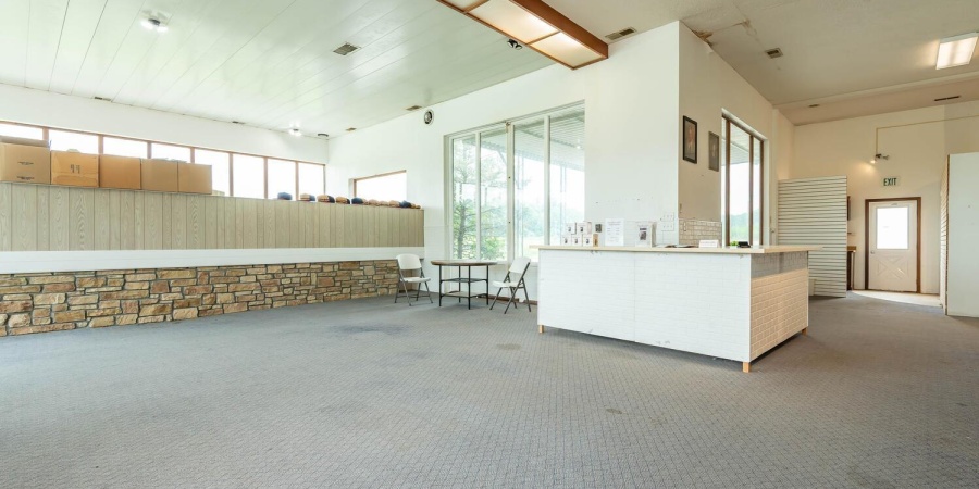 8300 N Wayport Road, Bloomington, Indiana 47408,MLS,202603304