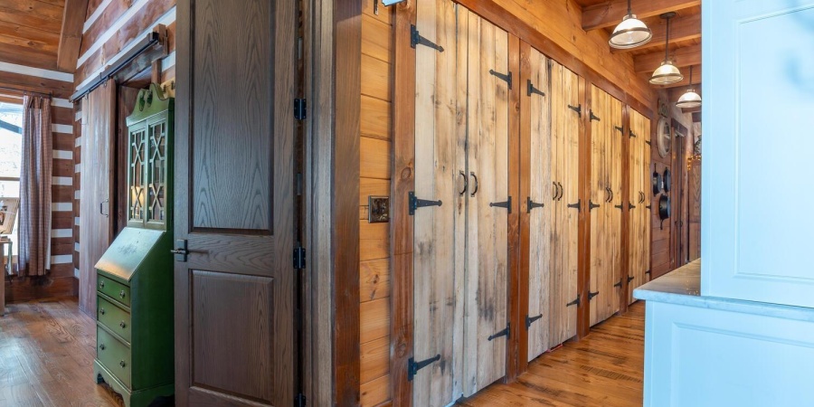 1901 E Lukes Court, Bloomington, Indiana 47401,MLS,202603295