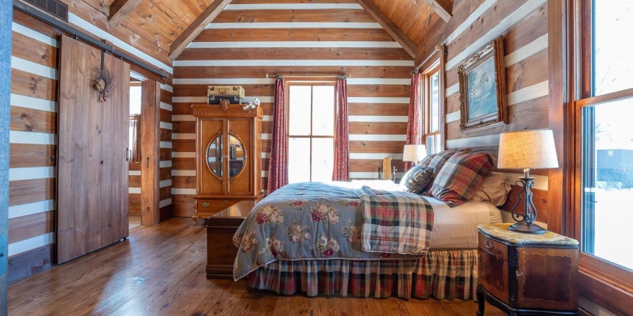 1901 E Lukes Court, Bloomington, Indiana 47401,MLS,202603295