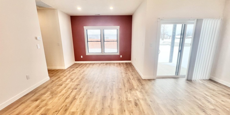 2106 Aruba Drive, Bedford, Indiana 47421,MLS,202603300