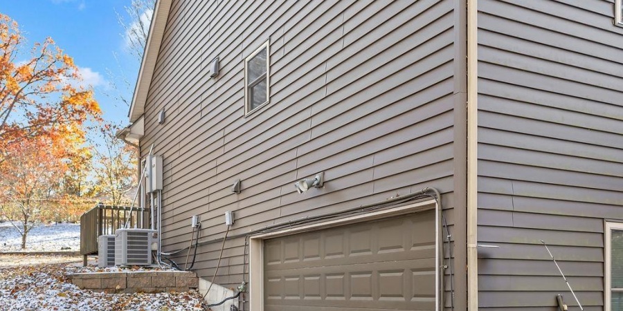 1004 W Burma Road, Bloomington, Indiana 47404-9455,MLS,202603344