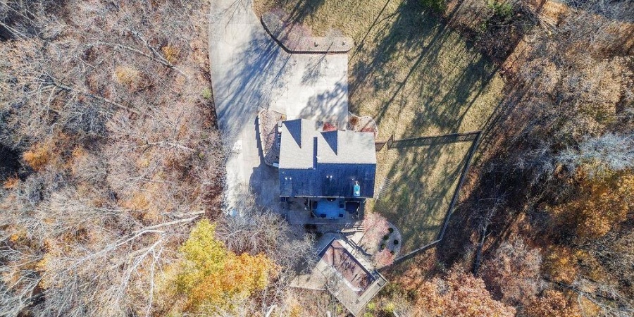 1004 W Burma Road, Bloomington, Indiana 47404-9455,MLS,202603344