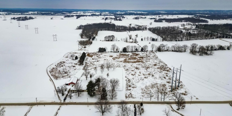 1161 Hollace Chastain Road, Mitchell, Indiana 47446-5968,MLS,202603369