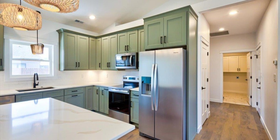 2102 Aruba Drive, Bedford, Indiana 47421,MLS,202603384