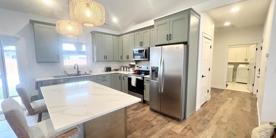 2102 Aruba Drive, Bedford, Indiana 47421,MLS,202603384