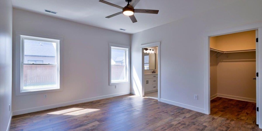 2102 Aruba Drive, Bedford, Indiana 47421,MLS,202603384