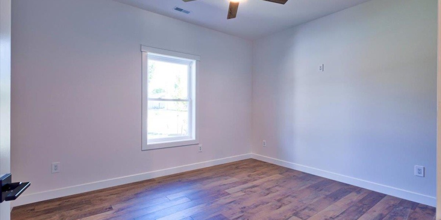 2102 Aruba Drive, Bedford, Indiana 47421,MLS,202603384