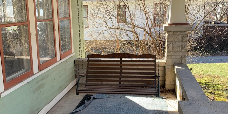 214 E 15Th Street, Bloomington, Indiana 47408-1724,MLS,202603468