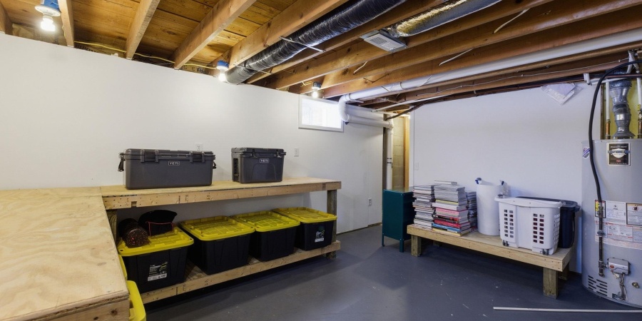 390 Hickory Heights Drive, Bedford, Indiana 47421,MLS,202603481