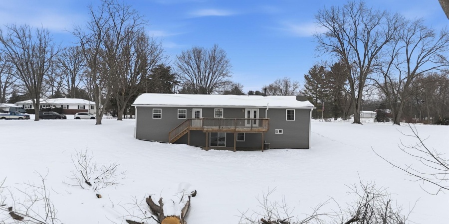 390 Hickory Heights Drive, Bedford, Indiana 47421,MLS,202603481