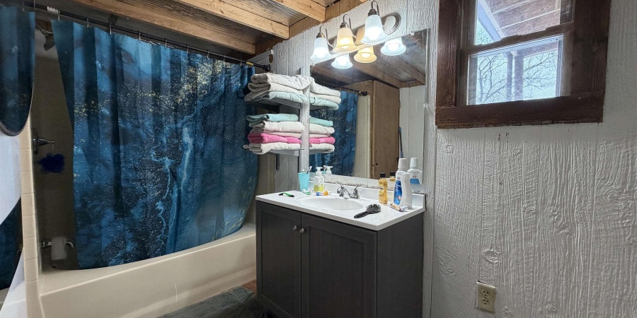 29 Buck Lane, Spencer, Indiana 47460,MLS,202603496