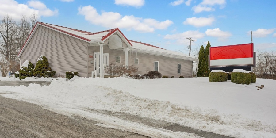 2359 16th Street, Bedford, Indiana 47421,MLS,202603588