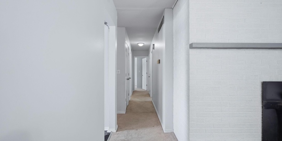 4022 W Glen Oaks Drive, Bloomington, Indiana 47403,MLS,202603698