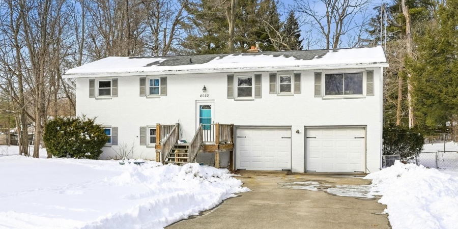 4022 W Glen Oaks Drive, Bloomington, Indiana 47403,MLS,202603698