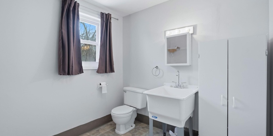 4022 W Glen Oaks Drive, Bloomington, Indiana 47403,MLS,202603698