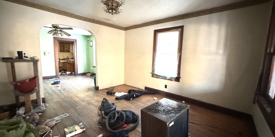 318 N 14Th Street, Terre Haute, Indiana 47807-2817,MLS,202603721