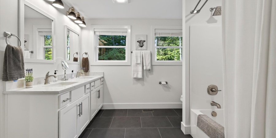 5999 Nehrt Road, Bloomington, Indiana 47408-9298,MLS,202603732