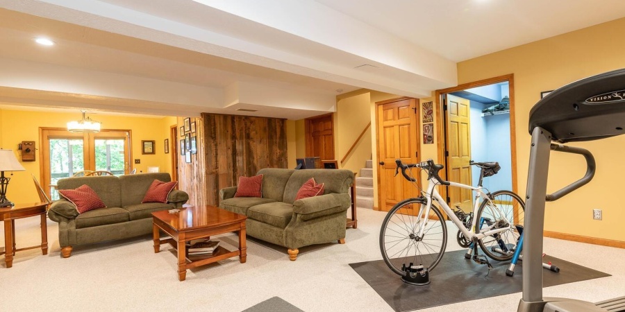 9002 E Agate Avenue, Nashville, Indiana 47448,MLS,202603789