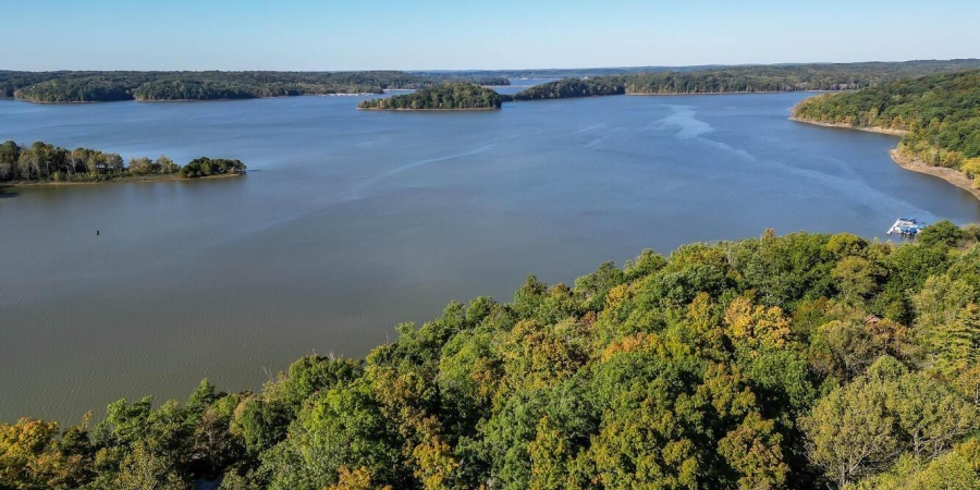 9002 E Agate Avenue, Nashville, Indiana 47448,MLS,202603789