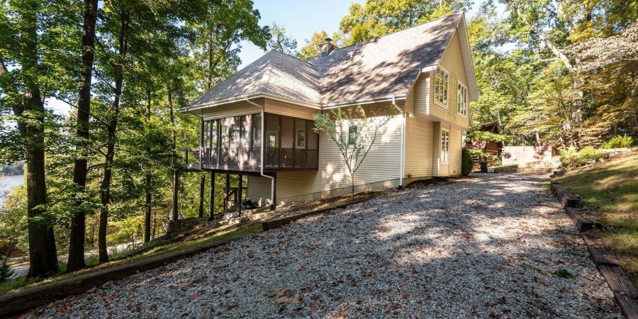 9002 E Agate Avenue, Nashville, Indiana 47448,MLS,202603789