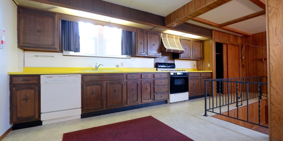 1714 M Street, Bedford, Indiana 47421,MLS,202603883