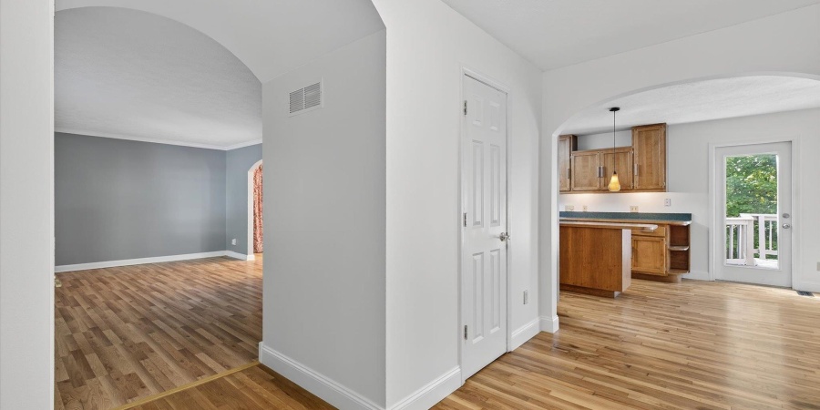 2542 S Spicewood Lane, Bloomington, Indiana 47401-4343,MLS,202603894