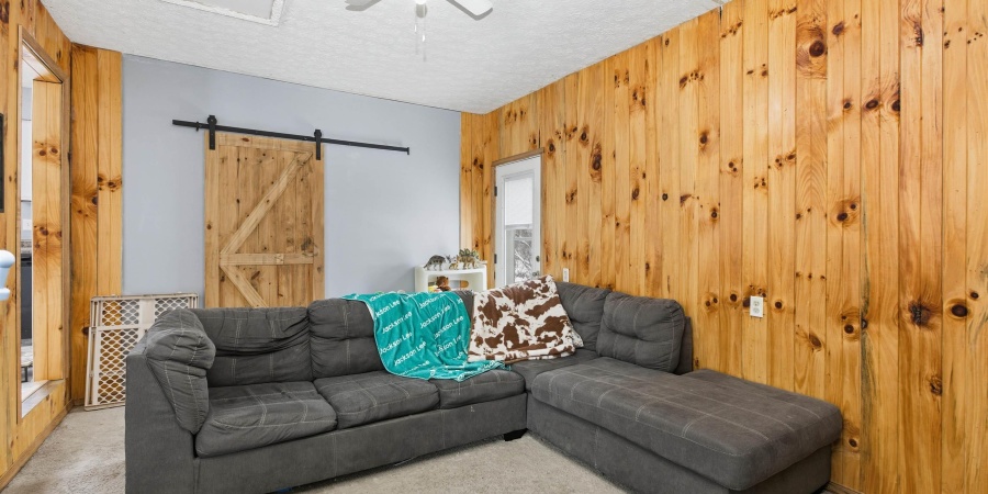 402 Boone Lane, Mitchell, Indiana 47446,MLS,202603898