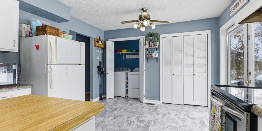 402 Boone Lane, Mitchell, Indiana 47446,MLS,202603898